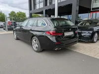 Gebraucht BMW 520 190 PS (139 kW) 2022 Schwarz Kombi
