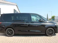 Gebraucht VW Multivan Highline 204 PS (150 kW) 2025 Schwarz Van / Kleinbus