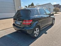 Gebraucht Mercedes B180 109 PS (80 kW) 2010 Schwarz Van / Kleinbus