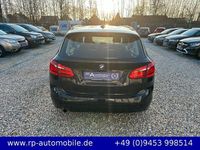 Gebraucht BMW 218 Active Tourer 150 PS (110 kW) 2017 Blau Van / Kleinbus