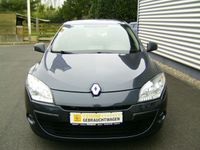 Gebraucht Renault Mégane III 101 PS (74 kW) 2012 Schwarz metallic Limousine