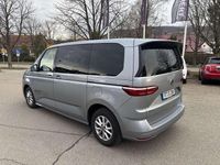 Gebraucht VW Multivan Edition 150 PS (110 kW) 2024 Indiumgrau Van