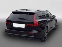 Gebraucht Volvo V60 Plus 197 PS (144 kW) 2024 Schwarz Kombi