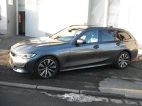 Gebraucht BMW 320 Advantage 190 PS (139 kW) 2021 Grau Kombi
