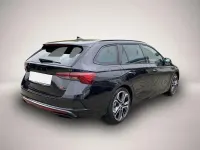 Gebraucht Skoda Octavia RS 245 PS (180 kW) 2024 Manufacturer Kombi