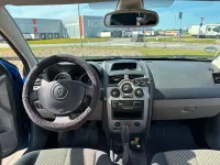 Gebraucht Renault Mégane 112 PS (82 kW) 2004 Blau Kleinwagen