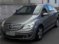 Gebraucht Mercedes B200 140 PS (102 kW) 2005 Grau Van / Kleinbus