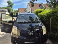 Gebraucht Toyota Yaris 69 PS (50 kW) 2007 Schwarz Kleinwagen