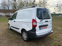 Gebraucht Ford Transit Trend 101 PS (74 kW) 2019 Weiß Van
