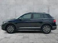Gebraucht VW Tiguan Life 150 PS (110 kW) 2023 Deep black perleffekt SUV