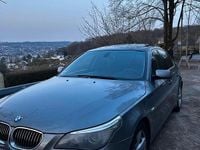 Gebraucht BMW 523 190 PS (139 kW) 2009 Grau Limousine