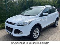 Gebraucht Ford Kuga Titanium 150 PS (110 kW) 2016 Weiß SUV