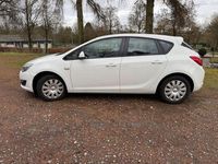 Gebraucht Opel Astra 150 PS (110 kW) 2013 Weiß Kombi