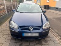 Second-hand VW Golf V 115 CP (84 kW) 2004 Albastru Hatchback