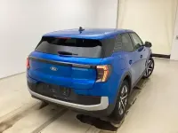 Käytetty Ford Explorer 250 kW (340 HP) 2025 Sininen Katumaasturi