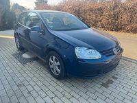 Gebraucht VW Golf V 75 PS (55 kW) 2006 Blau Kleinwagen