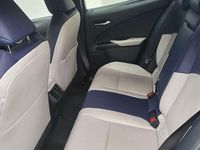 Gebraucht Lexus UX 250h E-FOUR Luxury Line 184 PS (135 kW) 2019 Blau SUV