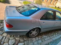 Gebraucht Mercedes E280 204 PS (150 kW) 1999 Silber Limousine