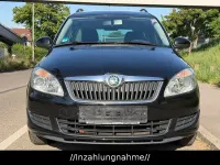 Gebraucht Skoda Roomster Plus Edition 105 PS (77 kW) 2012 Schwarz Van / Kleinbus