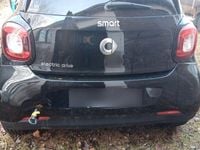 Gebraucht Smart ForFour Electric Drive 60 kW (82 PS) 2018 Schwarz Kleinwagen