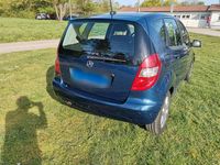 Gebraucht Mercedes A160 95 PS (69 kW) 2010 Blau Limousine