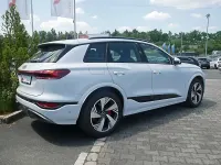 Gebraucht Audi Q6 e-tron S-Line 284 kW (387 PS) 2024 Gletscherweiß metallic SUV