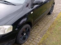 Gebraucht VW Fox 54 PS (39 kW) 2009 Schwarz Kleinwagen