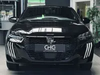 Gebraucht Peugeot e-208 GTi 114 kW (156 PS) 2024 Lackierung schwarz perla nera/ Kleinwagen