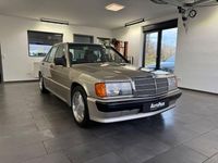 Gebraucht Mercedes 190 170 PS (125 kW) 1986 Beige Limousine