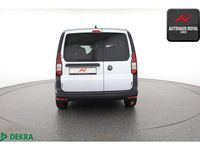 Gebraucht VW Caddy 122 PS (89 kW) 2021 Silber (metallic) Van / Kleinbus