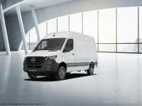 Gebraucht Mercedes Sprinter 190 PS (139 kW) 2025 Arktikweiß Van