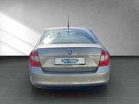 gebraucht Skoda Rapid 1.4 TSI DSG Elegance SITZHZG PDC ALU