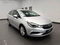 Gebraucht Opel Astra 95 PS (69 kW) 2018 Silber Kombi