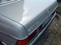 Gebraucht Mercedes 230 136 PS (100 kW) 1981 Silber Coupé