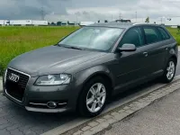 Gebraucht Audi A3 Attraction 105 PS (77 kW) 2011 Gold Kleinwagen