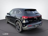 Gebraucht Mercedes EQA300 Advanced 167 kW (228 PS) 2022 Metalliclack kosmosschwarz SUV
