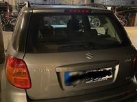Gebraucht Suzuki SX4 135 PS (99 kW) 2009 Silber Kleinwagen