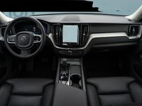 Gebraucht Volvo XC60 Plus 197 PS (144 kW) 2024 Silber SUV