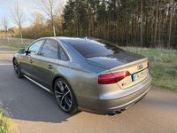 Gebraucht Audi S8 plus Ambiente 605 PS (444 kW) 2017 Grau Limousine