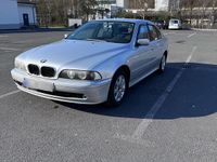 Gebraucht BMW 520 170 PS (125 kW) 2001 Grau Limousine