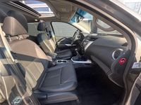 Gebraucht Nissan Navara Tekna 190 PS (139 kW) 2016 Grau Pickup