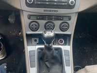Gebraucht VW Passat Highline 140 PS (102 kW) 2005 Schwarz Kombi
