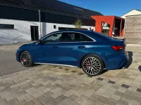 Gebraucht Audi S3 Ambiente 333 PS (244 kW) 2024 Blau Limousine