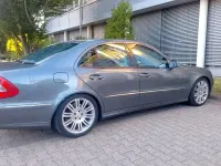 Gebraucht Mercedes E420 400 PS (294 kW) 2006 Grau Limousine