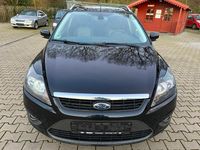 Gebraucht Ford Focus Style 109 PS (80 kW) 2010 Schwarz Kombi