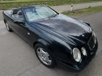 Gebraucht Mercedes CLK230 Elegance 193 PS (141 kW) 1998 Schwarz Cabrio