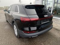 Gebraucht Audi e-tron 230 kW (313 PS) 2022 Schwarz SUV