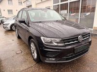 Gebraucht VW Tiguan Trendline 125 PS (91 kW) 2018 Deep black perleffekt SUV