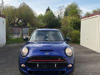 Używany Mini Cooper S 192 KM (141 kW) 2018 Niebieski Hatchback
