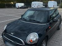 Gebraucht Mini Cooper 75 PS (55 kW) 2010 Schwarz Kleinwagen